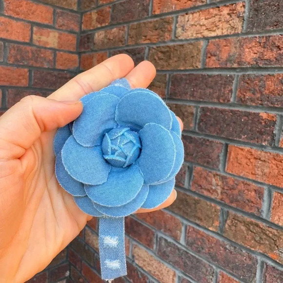 Denim Jeans Choker Necklace - Picture 5 of 8